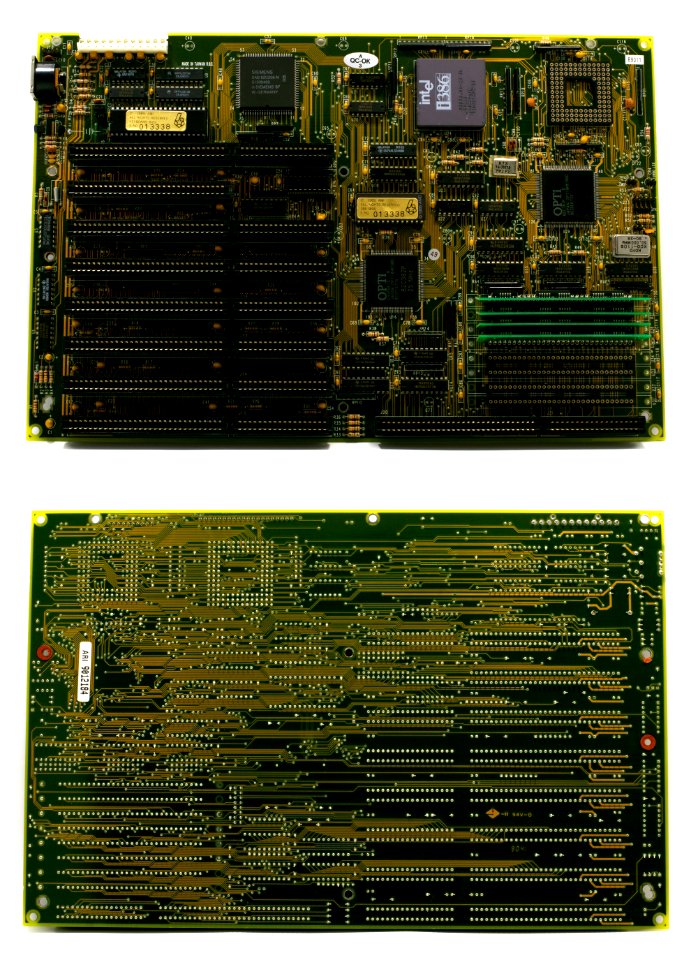 Intel i386-25 IV Motherboard Front-Back (2)