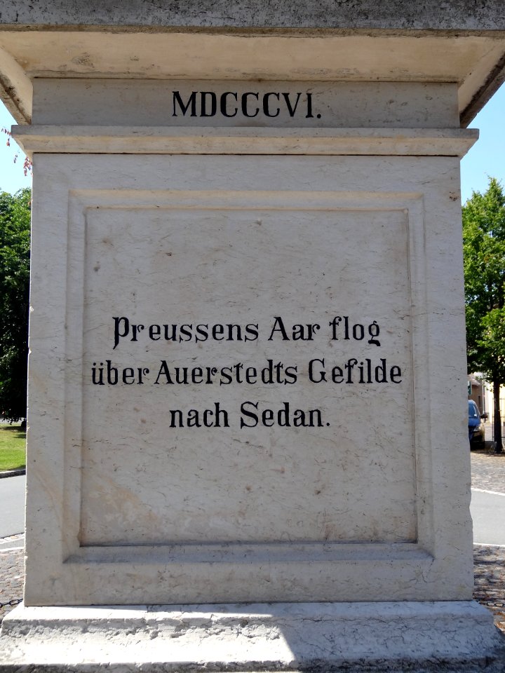 Inschrift 3 auf der Siegessäule in Auerstedt