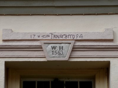 Inschrift über der Tür Erfurter Straße 12, Arnstadt