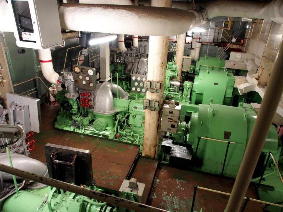 Inside SS Rotterdam, Machine kamer, foto 4