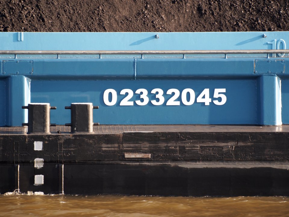 Insulinde, ENI 02332044 & Archipel, ENI 02332045 op het Amsterdam-Rijn kanaal, foto 6
