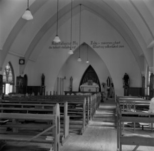 Interieur van de kapel van het klooster Scherpenheuvel op Curaçao, Bestanddeelnr 252-8551