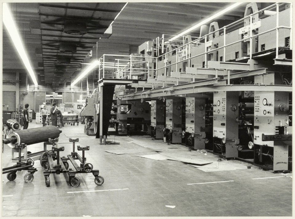 Interieur van de Nederlandse Rotogravure Mij. NL-HlmNHA 54012292
