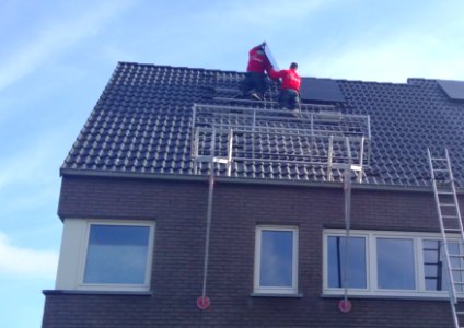 Installatie zonnepanelen 2