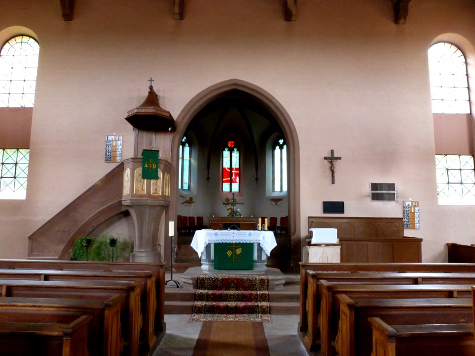 Intérieur de l'église Saint-Michel d'Ernolsheim-lès-Saverne 1