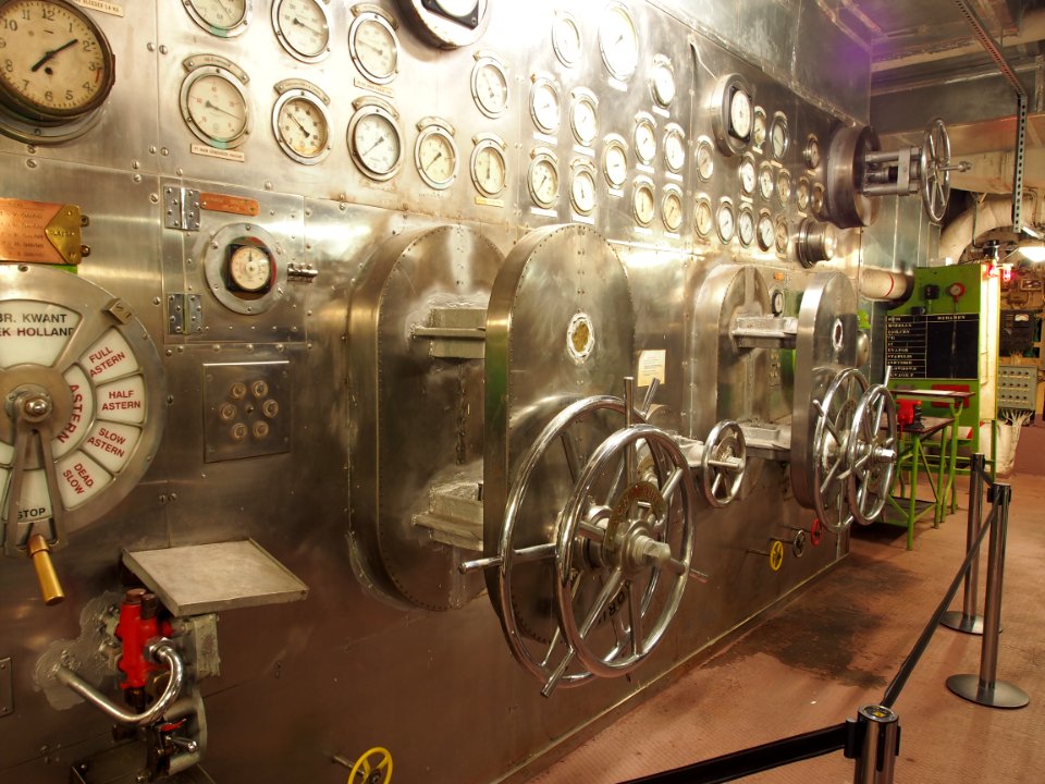 Inside SS Rotterdam, foto15