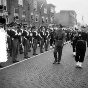 Inspectie Prins Bernhard Pro Patria studenten Leiden, Bestanddeelnr 904-8384