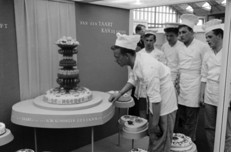 Inrichten van tentoonstelling De Suiker in het RAI- gebouw, Bestanddeelnr 912-3280