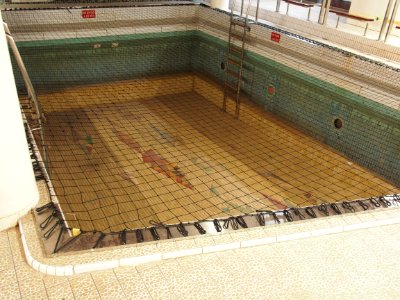 Inside SS Rotterdam, Zwembad, foto 2