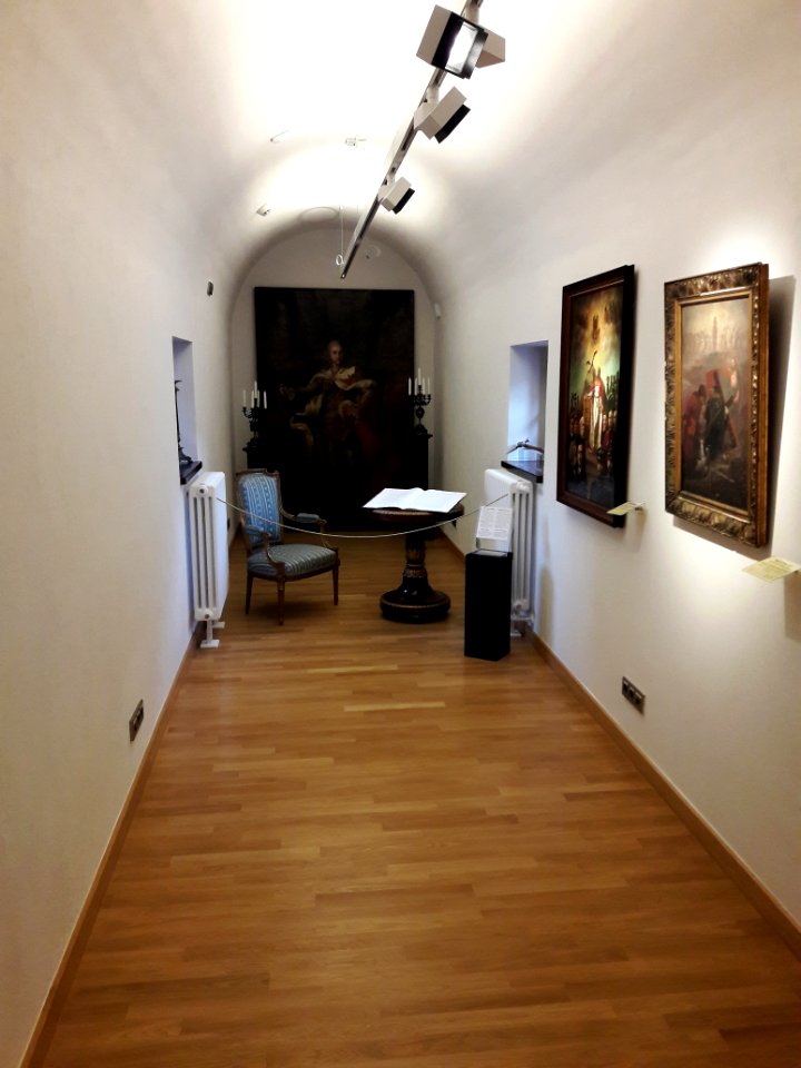 Interior of the Royal Corridor 01