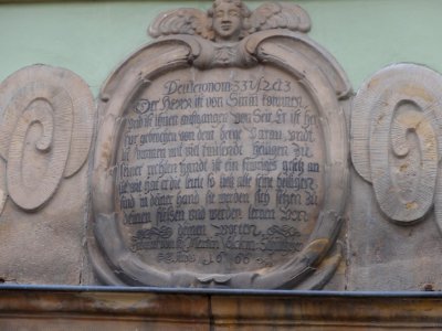 Inschrift Haus Neumarkt 6, Gotha