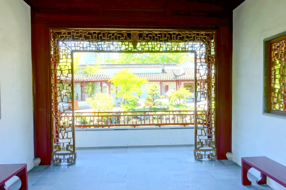 Interior view - Dr. Sun Yat-Sen Classical Chinese Garden - Vancouver, Canada - DSC09891