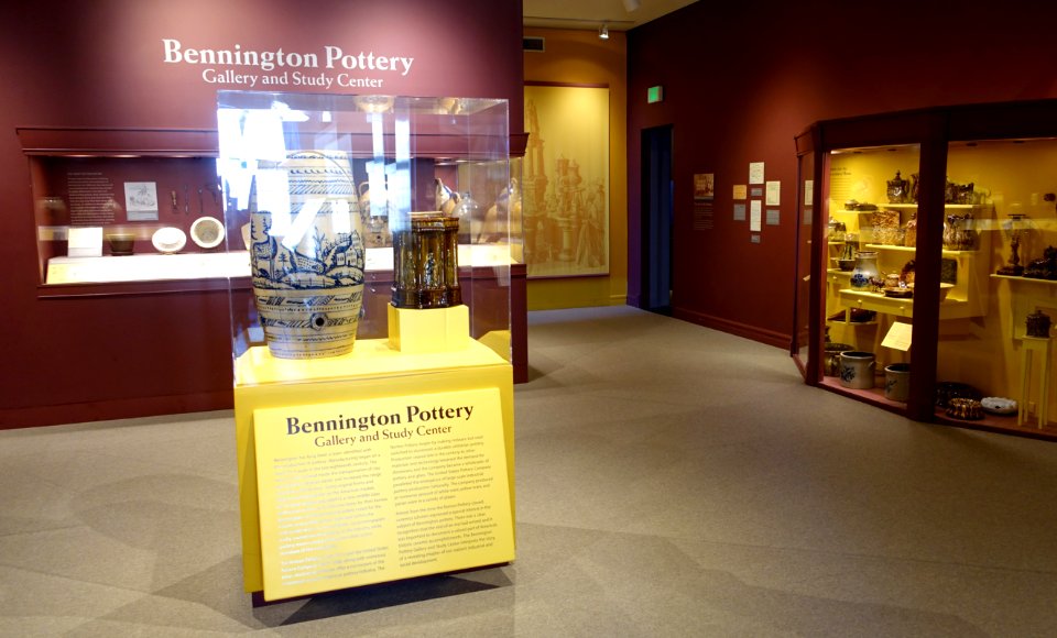 Interior view (Bennington Pottery Gallery and Study Center) - Bennington Museum - Bennington, VT - DSC08880