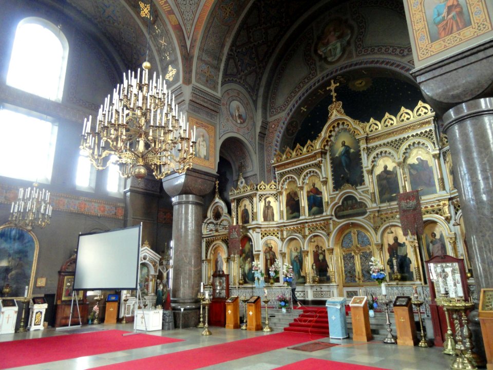 Interior of Uspenski Cathedral - DSC05311