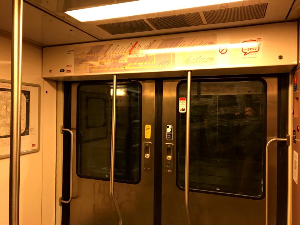 Intérieur Z20900 près Gare Javel Paris 6