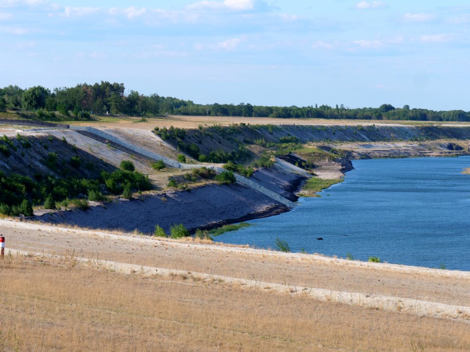 Intake structure of Cottbuser Ostsee in july 2019 02