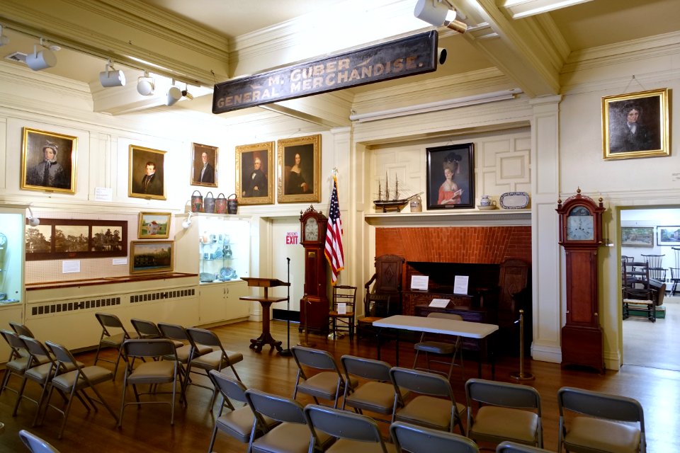 Interior view - Dedham Historical Society - Dedham Massachusetts - DSC04324