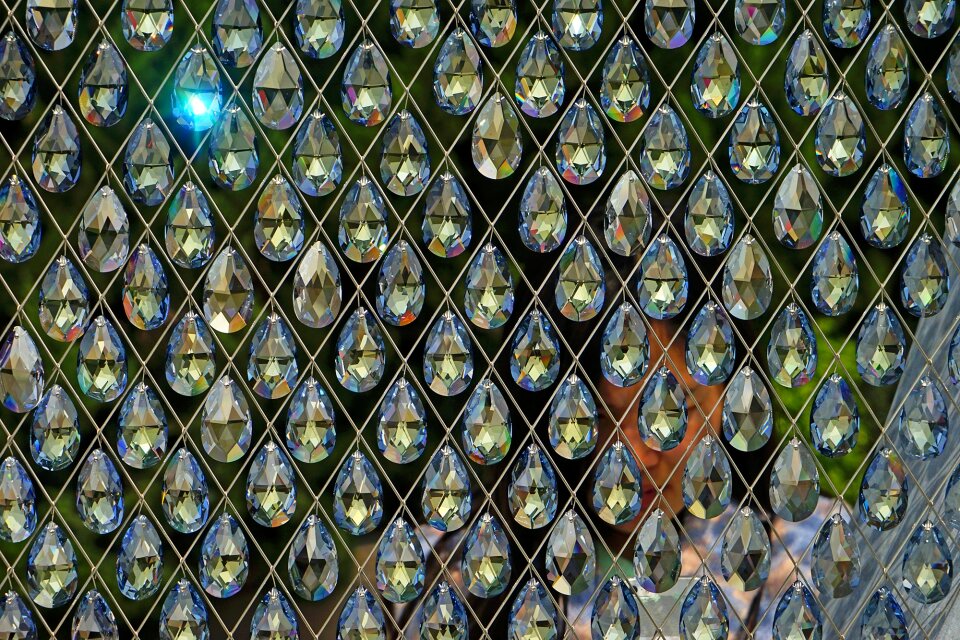 Diamond exquisite light
