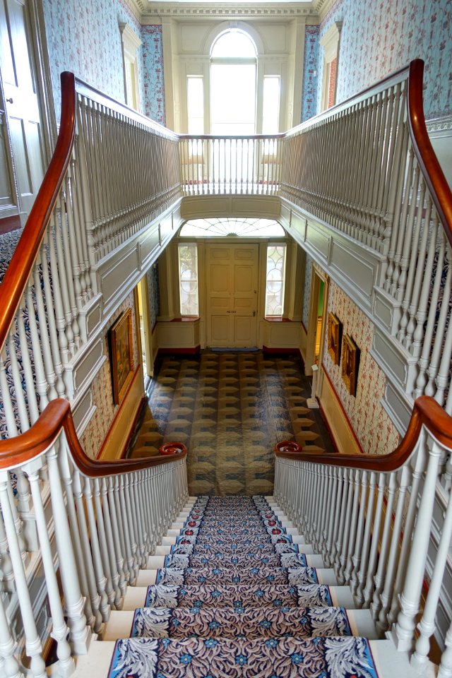 Interior, McLellan-Sweat Mansion - Portland Museum of Art - Portland, Maine - DSC04156