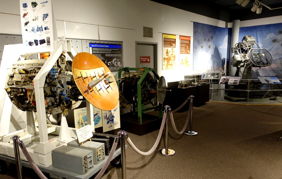 Interior view of radar room - National Electronics Museum - DSC00363