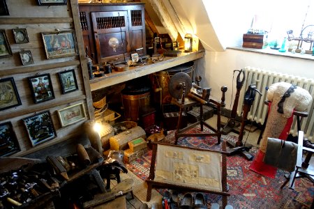 Interior view - Snowshill Manor - Gloucestershire, England - DSC09570