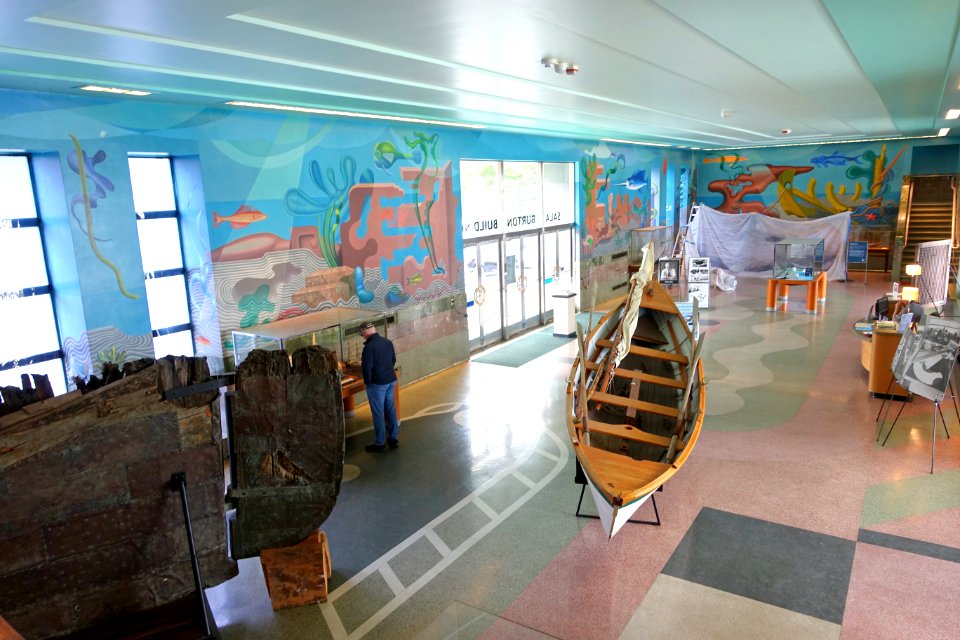 Interior view - Aquatic Park Bathhouse - San Francisco, CA - DSC04126