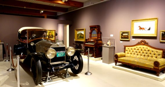 Interior view - Bennington Museum - Bennington, VT - DSC09144