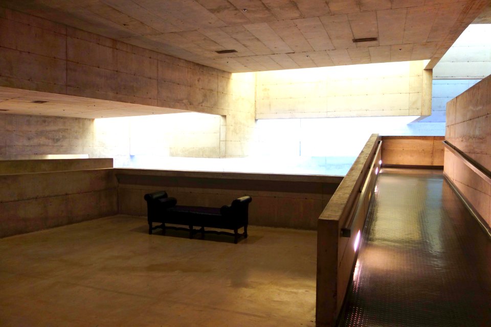 Interior view - Berkeley Art Museum and Pacific Film Archive - DSC03960