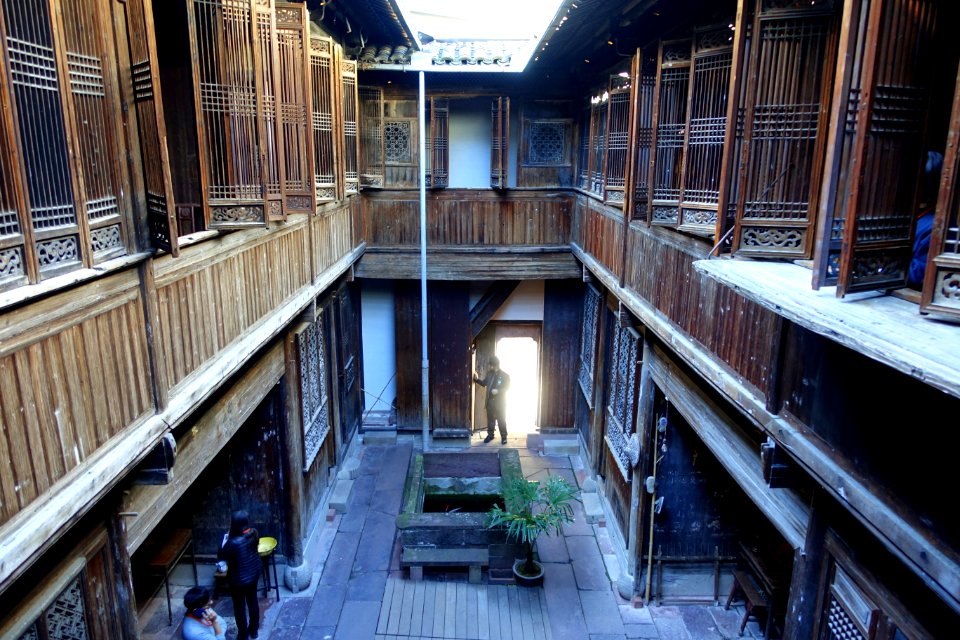 Interior courtyard - Yin Yu Tang House - Peabody Essex Museum - DSC06758