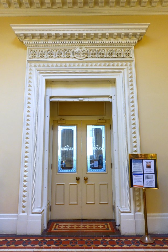Interior view, Osgoode Hall - Toronto, Canada - DSC00415
