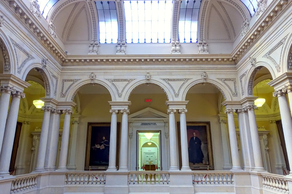Interior view, Osgoode Hall - Toronto, Canada - DSC00409