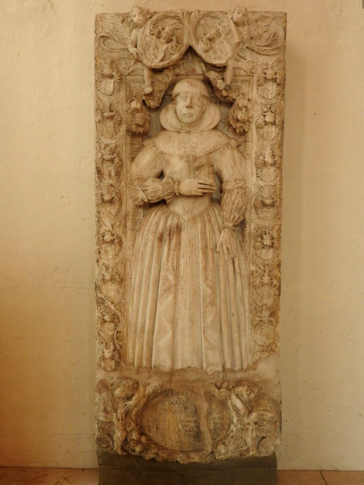 Interior of Stadtkirche St. Michael Jena 07