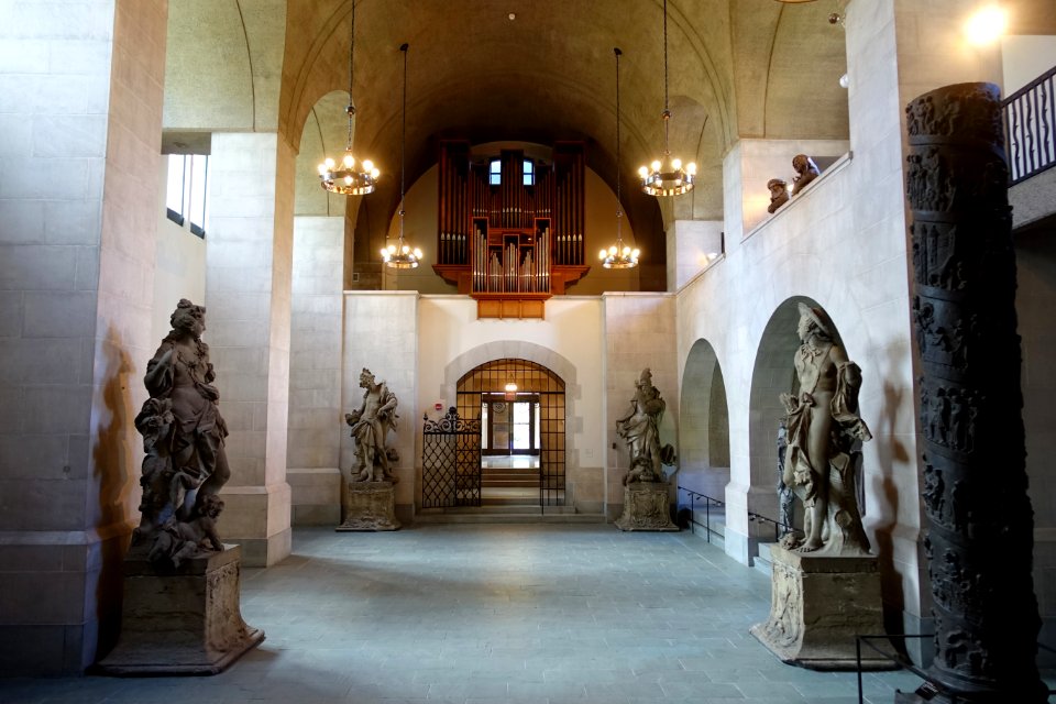Interior view - Adolphus Busch Hall - Harvard University - DSC05741