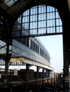 Interior of Brighton Station (March 2012) (1)