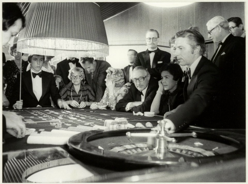 Interieur van het casino in Zandvoort. NL-HlmNHA 54012354