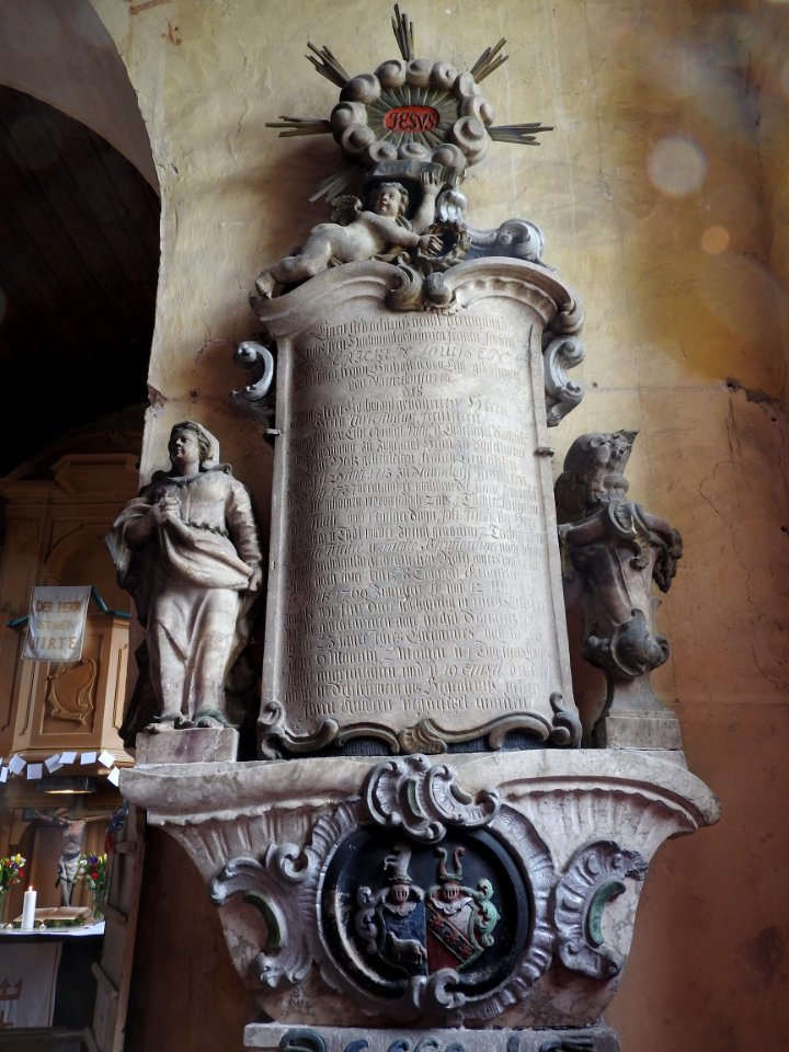 Interior Church Schlettwein 4