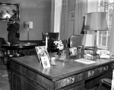 Interieur Slot Drakensteyn (werkkamer), Bestanddeelnr 914-9936