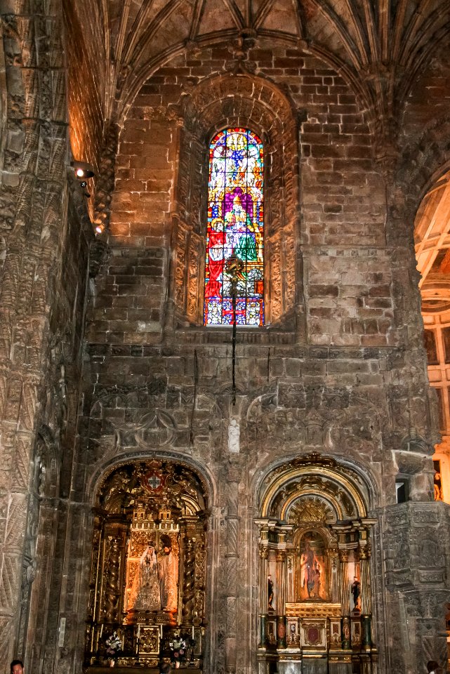 Interior of Igreja de Santa Maria de Belém 2007-07-20-06