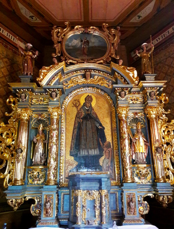 Interior of Saint Martin's Church in Zawada 08