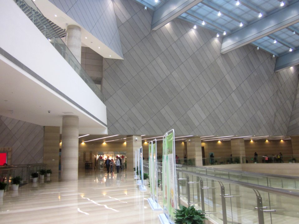 Interior of Changsha Museum, picture1