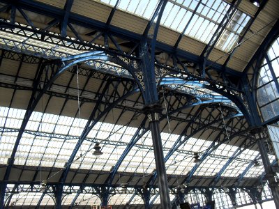 Interior of Brighton Station (March 2012) (4)