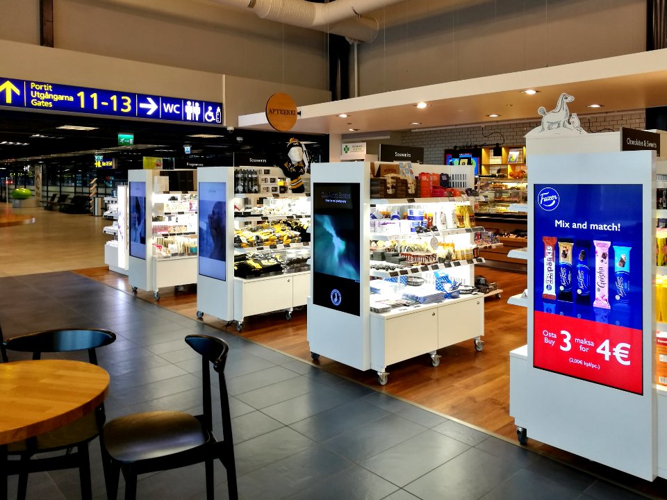 Interior of Oulu Airport Terminal 20171007 02