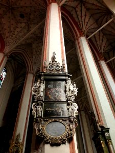 Interior of the Assumption of Mary Church in Toruń 02