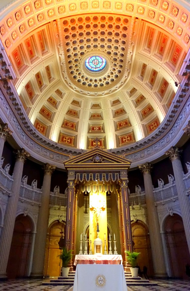Interior view - Saint Ignatius Church - San Francisco, CA - DSC02531