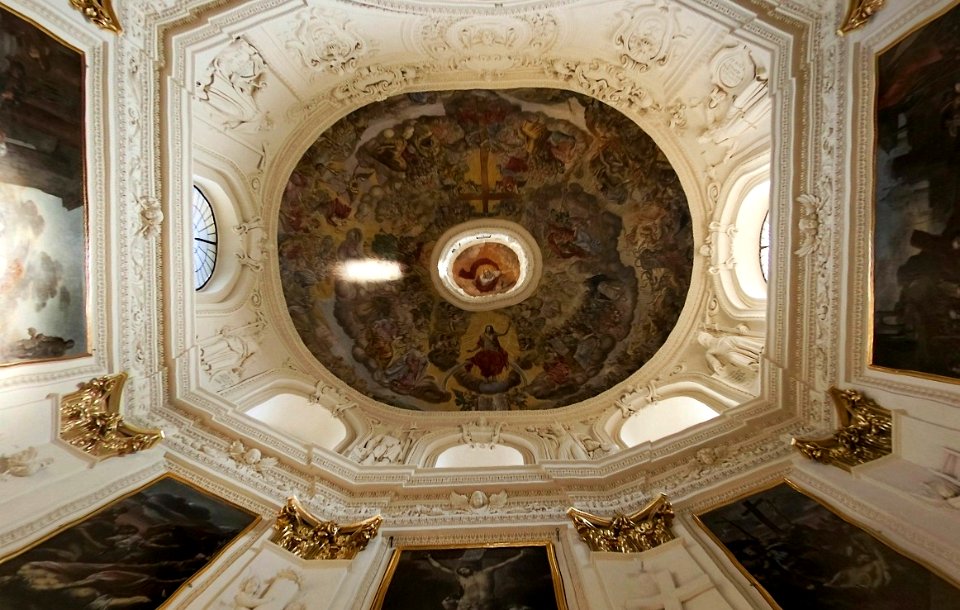 Interior of the Dominican Church in Lublin 05