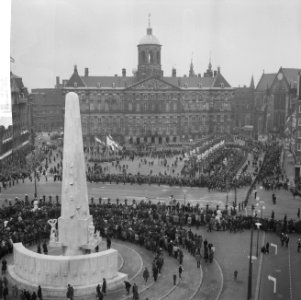 Huwelijk prinses Beatrix en Claus von Amsberg , overzicht bij de Dam, Bestanddeelnr 918-8923