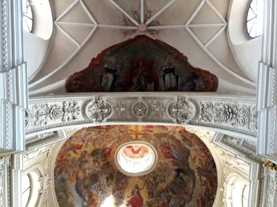 Interior of the Dominican Church in Lublin 03