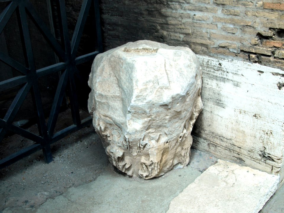 Interior of the Colosseum, exposition pic-004