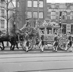 Huwelijk prinses Beatrix en Claus von Amsberg , de Gouden Koets, Bestanddeelnr 918-8961