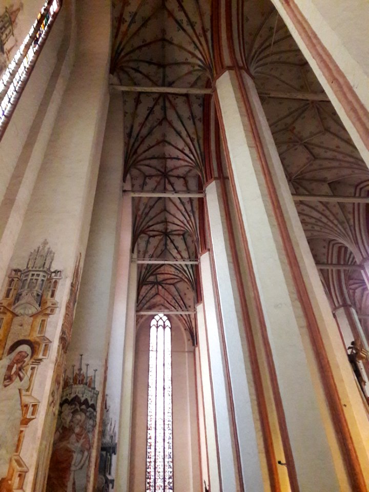 Interior of the Assumption of Mary Church in Toruń 01